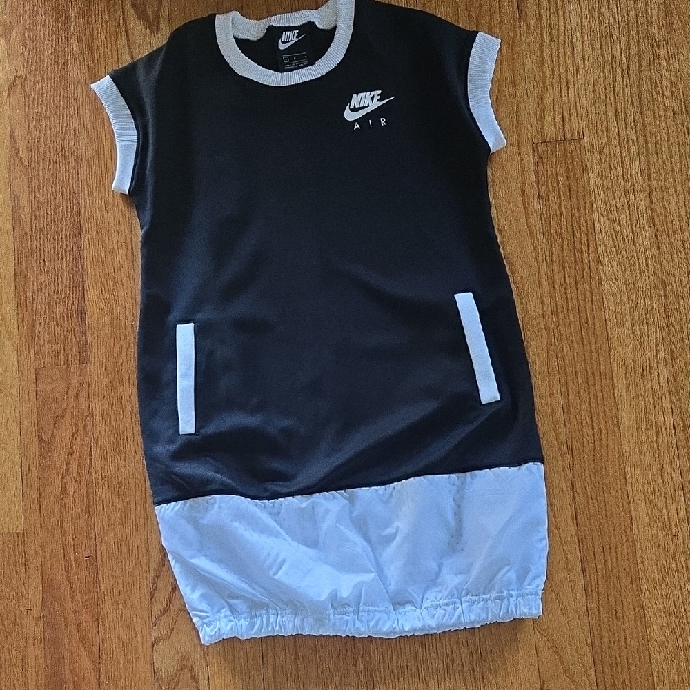 Nike Air Black and White Casual Dress